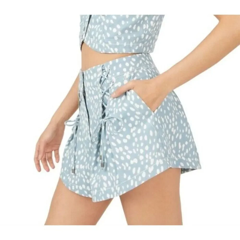 Free People Bennett Shorts high waisted w/ Side pockets‎ flowy size 8 Blue White
